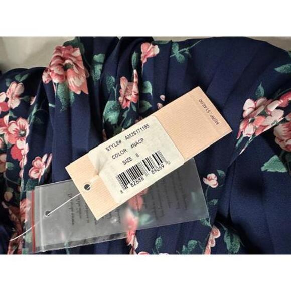 NWT Nanette Lepore Navy Flowered Smock Neck Pleated Dress, Size 8 - Picture 3 of 4